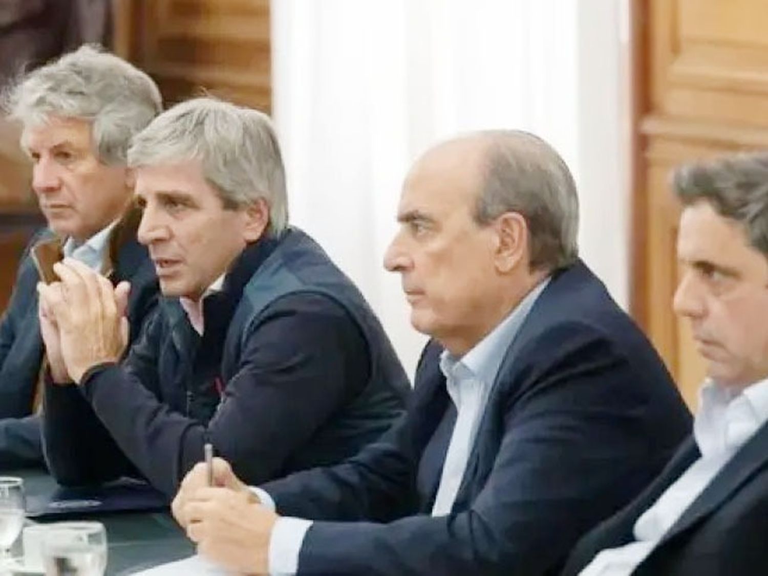 Dólares del colchón: el ministro Boleas se reunió con Nación y Frigerio coincidió en “simplificar la burocracia”