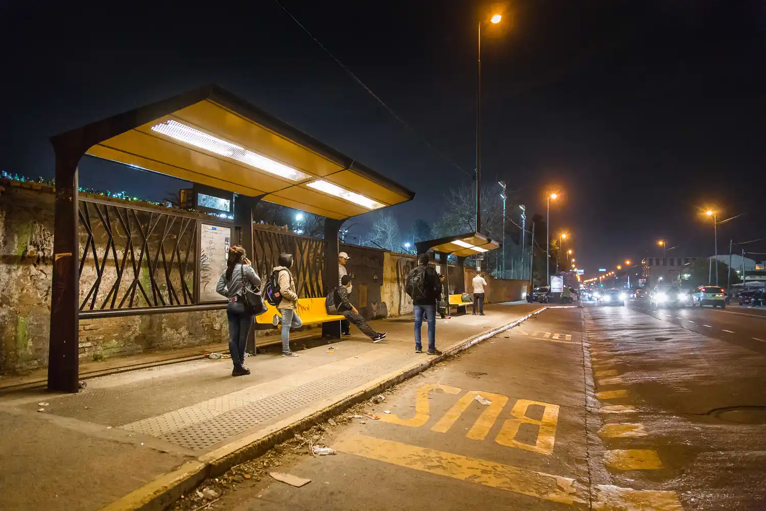 Quilmes ya cuenta con más de 300 nuevos refugios de colectivos