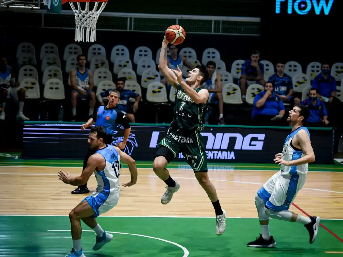 Dura derrota de Atenas