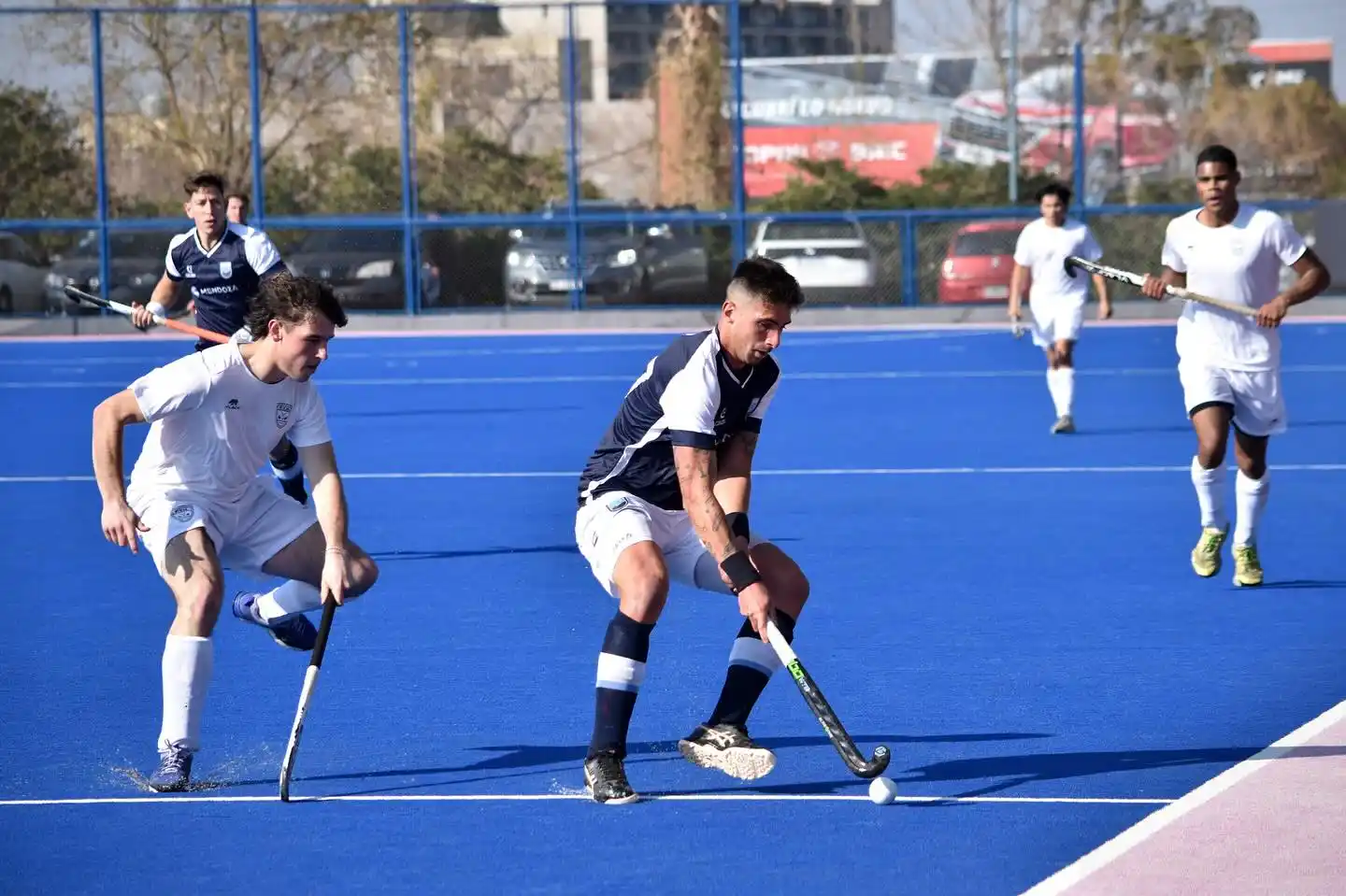 Tandil arrancó con una derrota frente a Mendoza