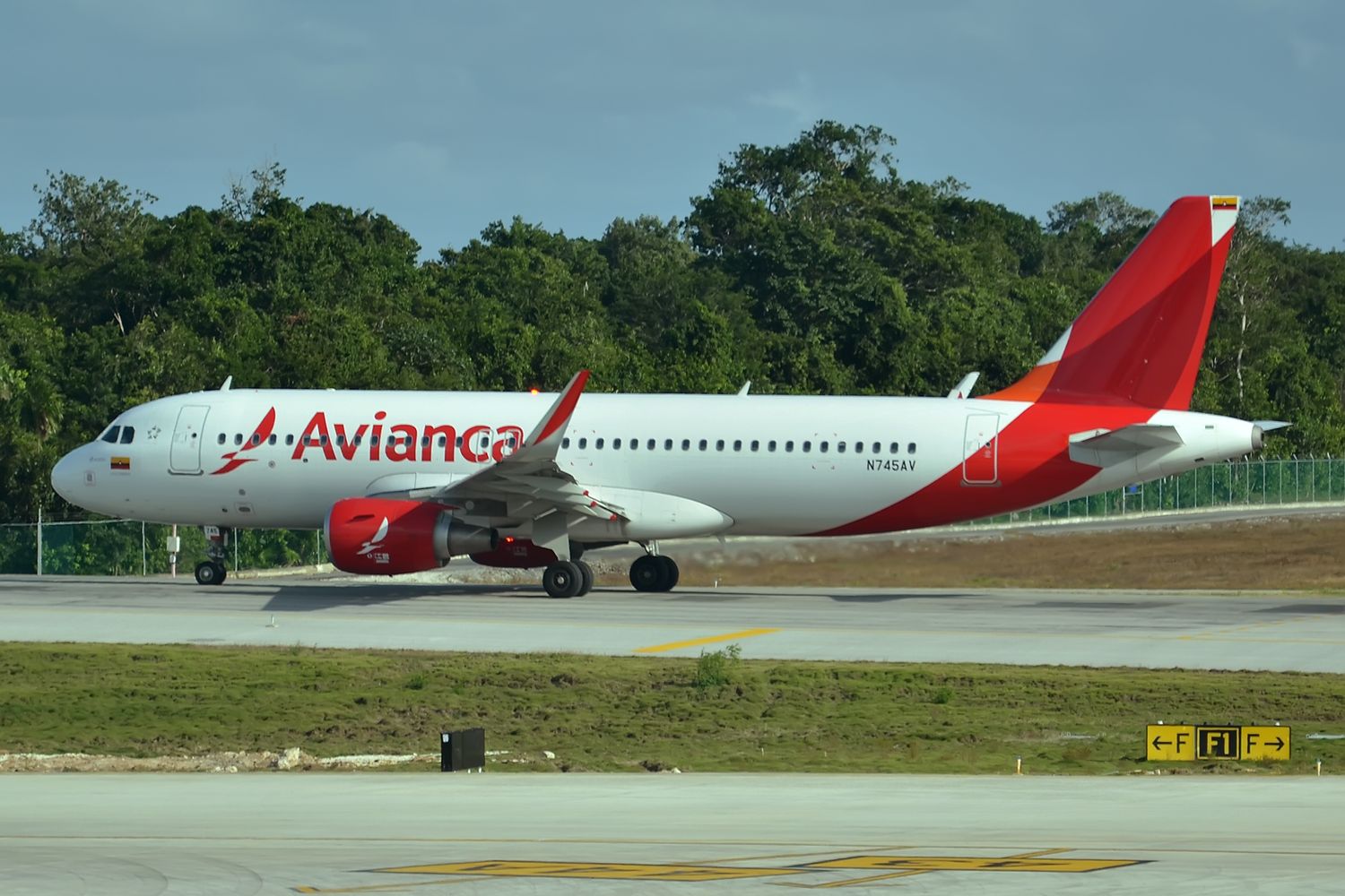 Avianca retomará las operaciones a Montevideo en diciembre