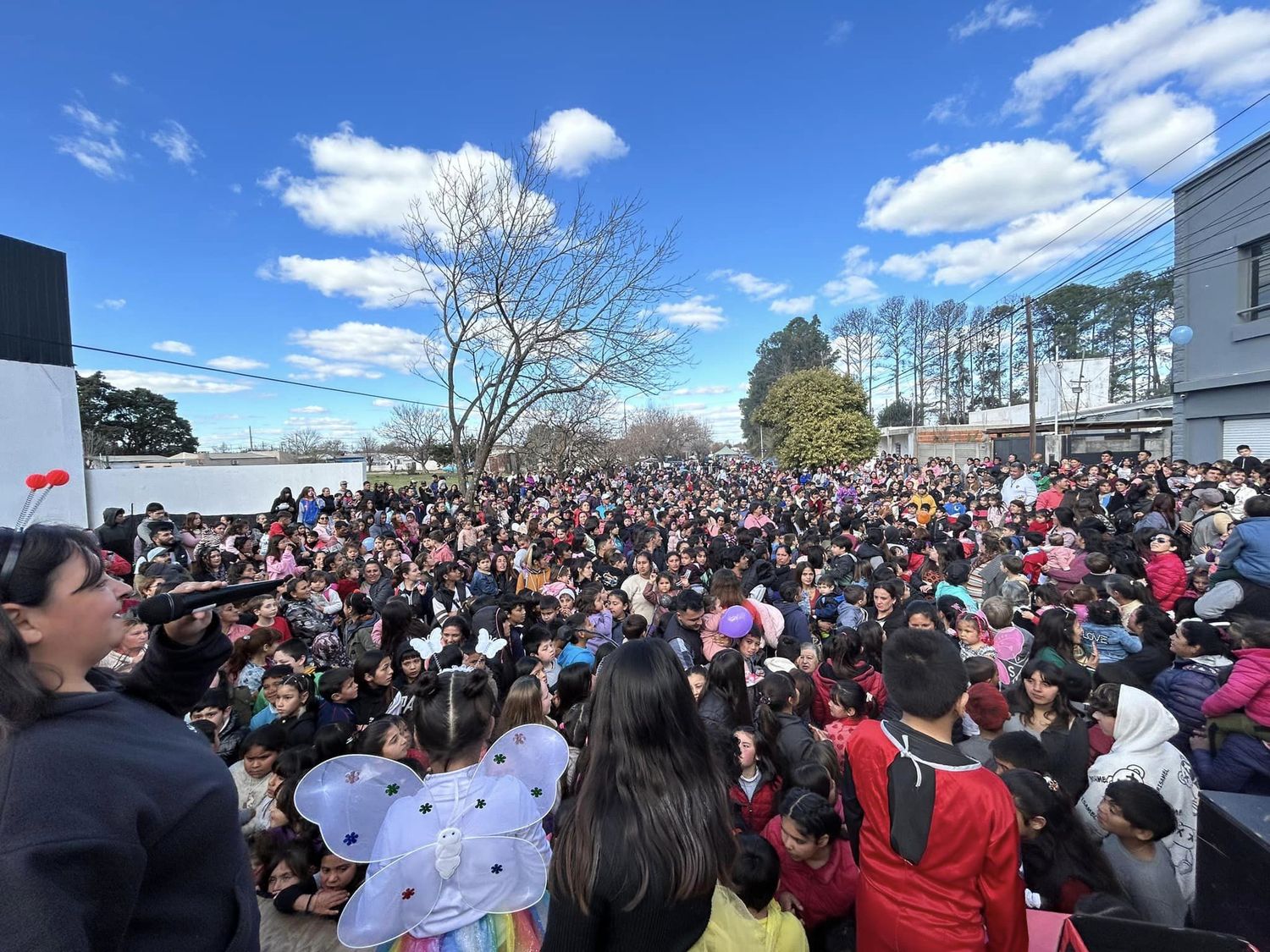 La Iglesia “Vida” y Ong "Amar" celebraron el "Día del Niño"