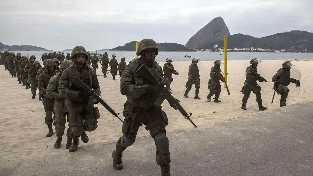 Se reaviva el fantasma de la dictadura en Brasil 