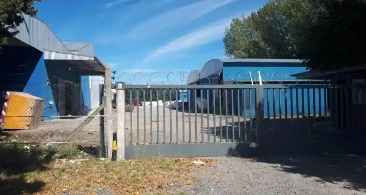 Levantaron el paro en la fábrica de bolsas en Río Tala, tras compromiso de pago