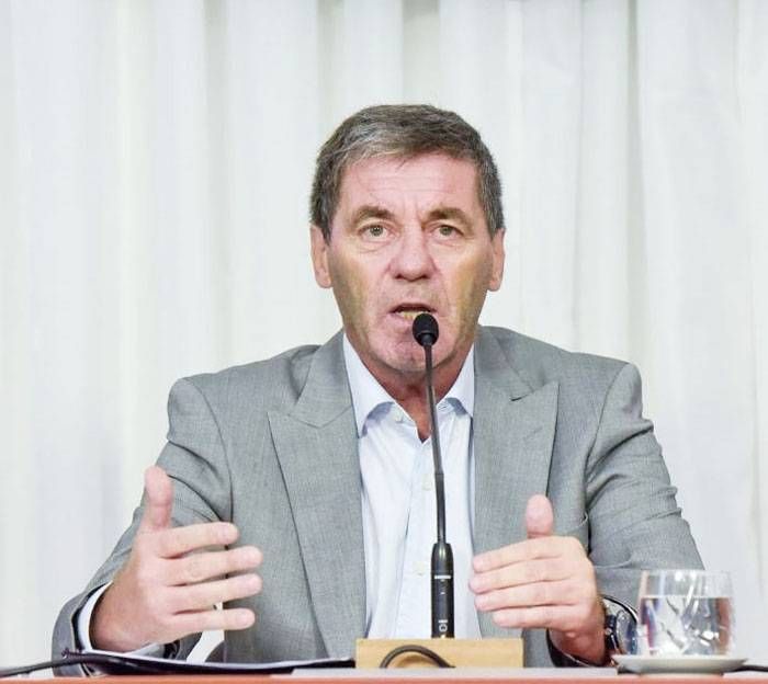 Los mayores recursos que genere la ley de emergencia solidaria serán coparticipables a los municipios
