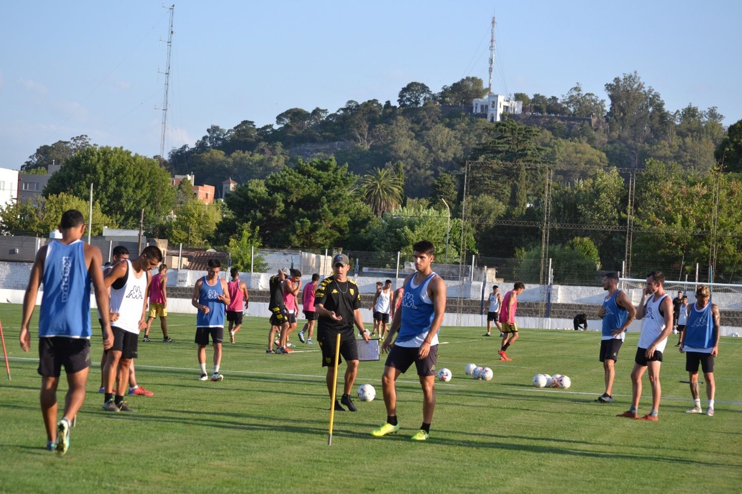 Santamarina conocerá hoy su camino de 36 partidos