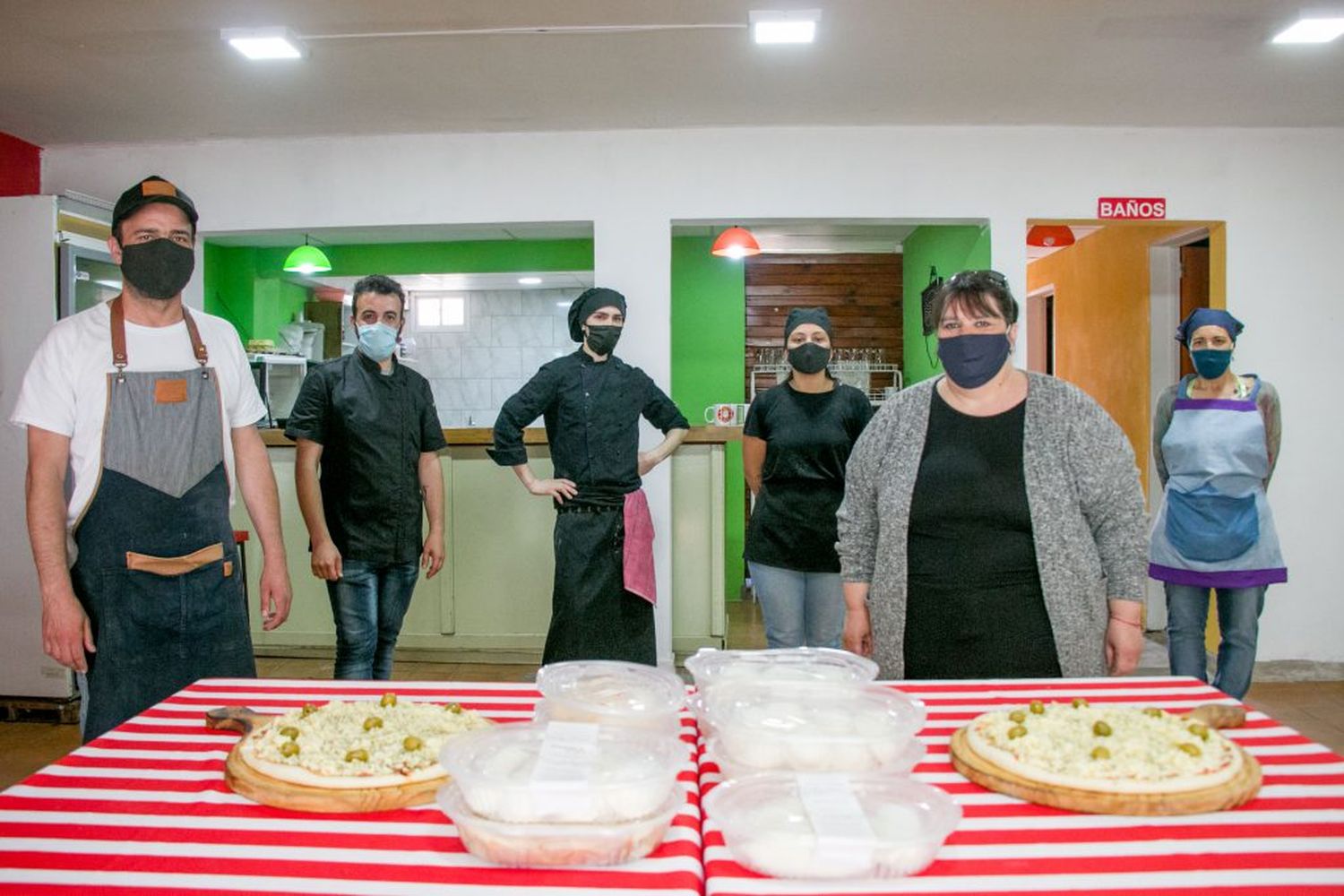 La cooperativa "Lo de Juana buffet" se reinventó en la pandemia y ofrece comida congelada