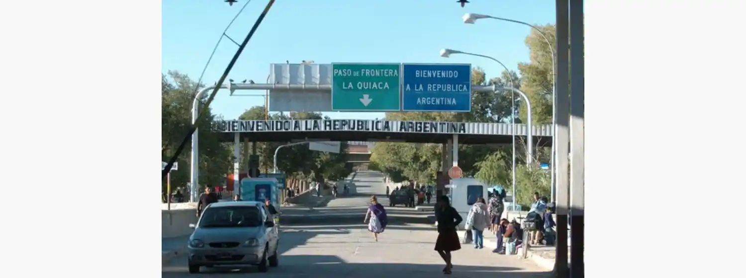 Evalúan cerrar todas las fronteras terrestres para frenar el avance del coronavirus