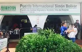 COLA EN EL PUENTE SIMÓN BOLÍVAR: solicitan a las autoridades agilizar mecanismos para evitar retrasos