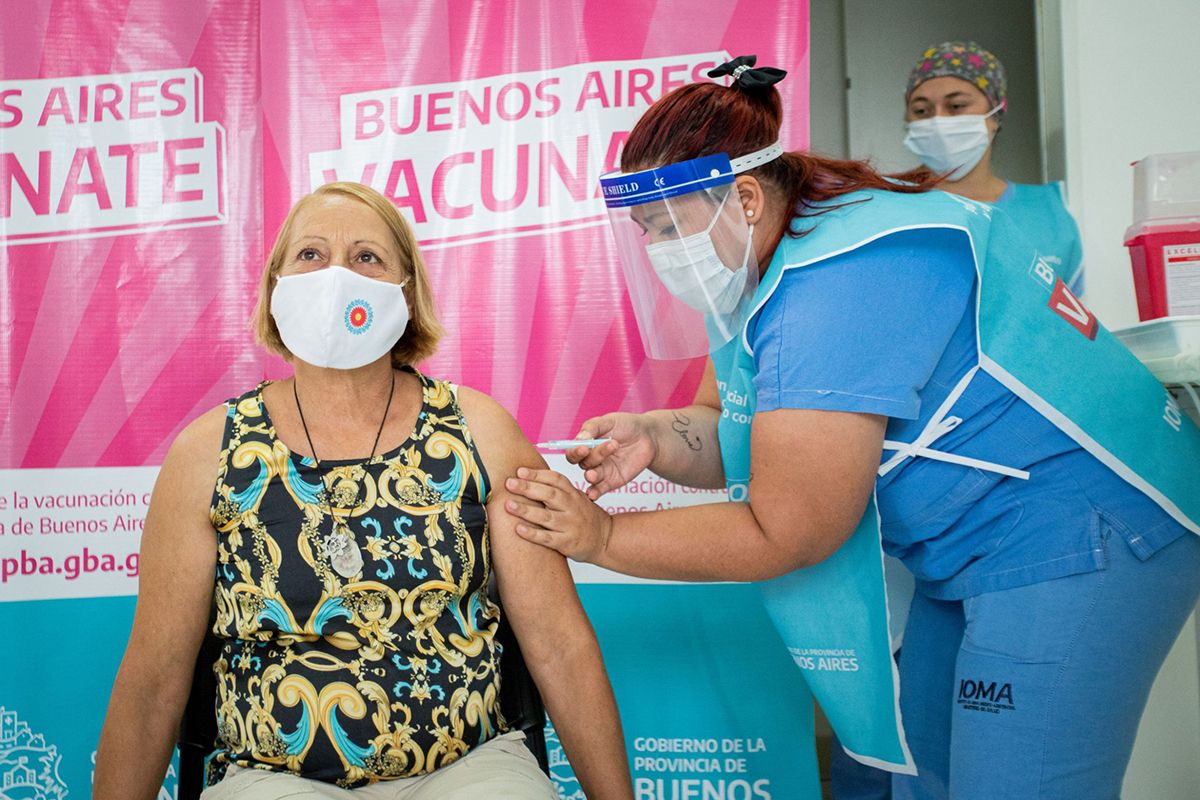 Dosis de refuerzo: Enviaron más de 400 mil turnos a los bonaerenses