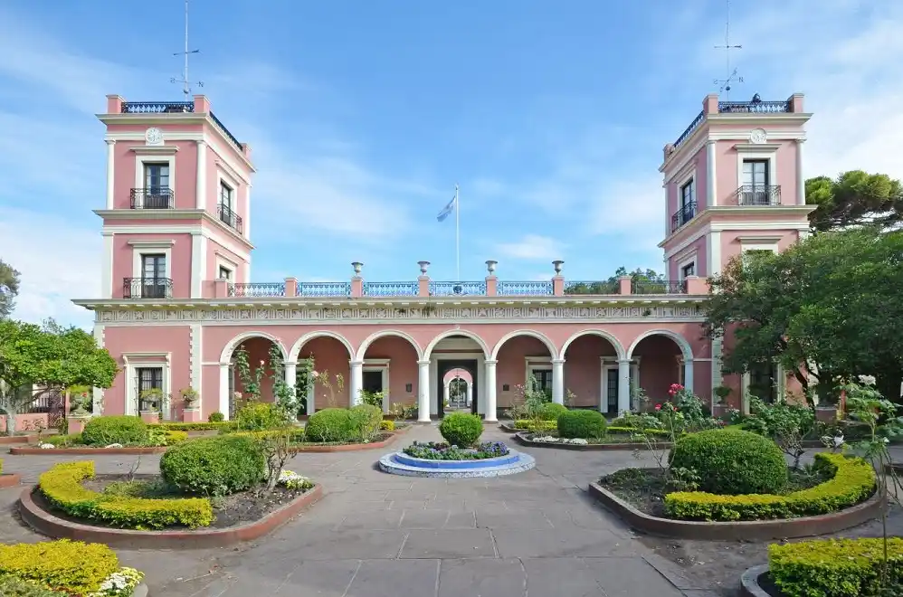 Cierra temporalmente el Palacio San José por problemas logísticos