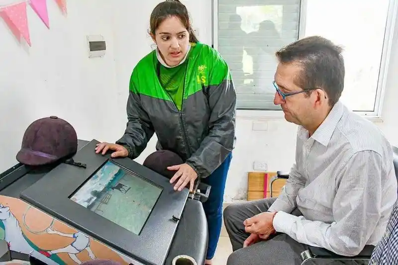 Especialista en autismo valoró el
Programa de equinoterapia del IAS