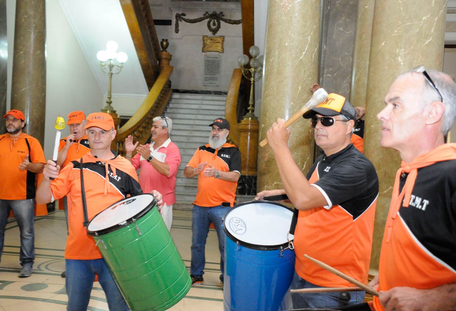 Trabajadores municipales piden por el tratamiento del convenio colectivo de trabajo