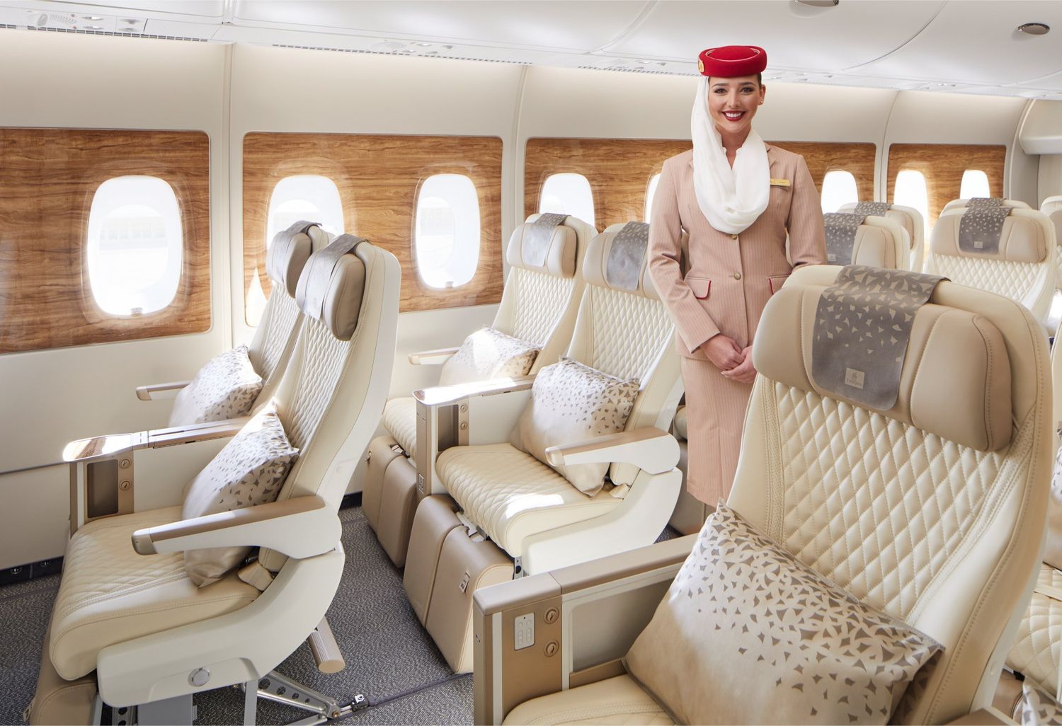 Emirates presentó su renovada Premium Economy