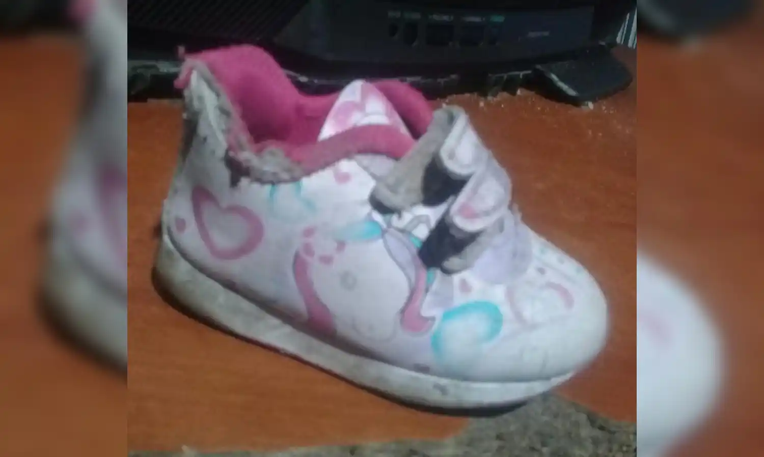 Perdió zapatilla de nena