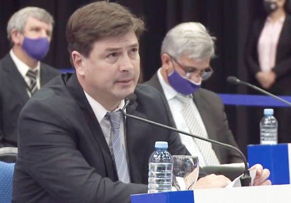 Senadores de JxC rinden homenaje a los  veteranos y caídos en la guerra de Malvinas