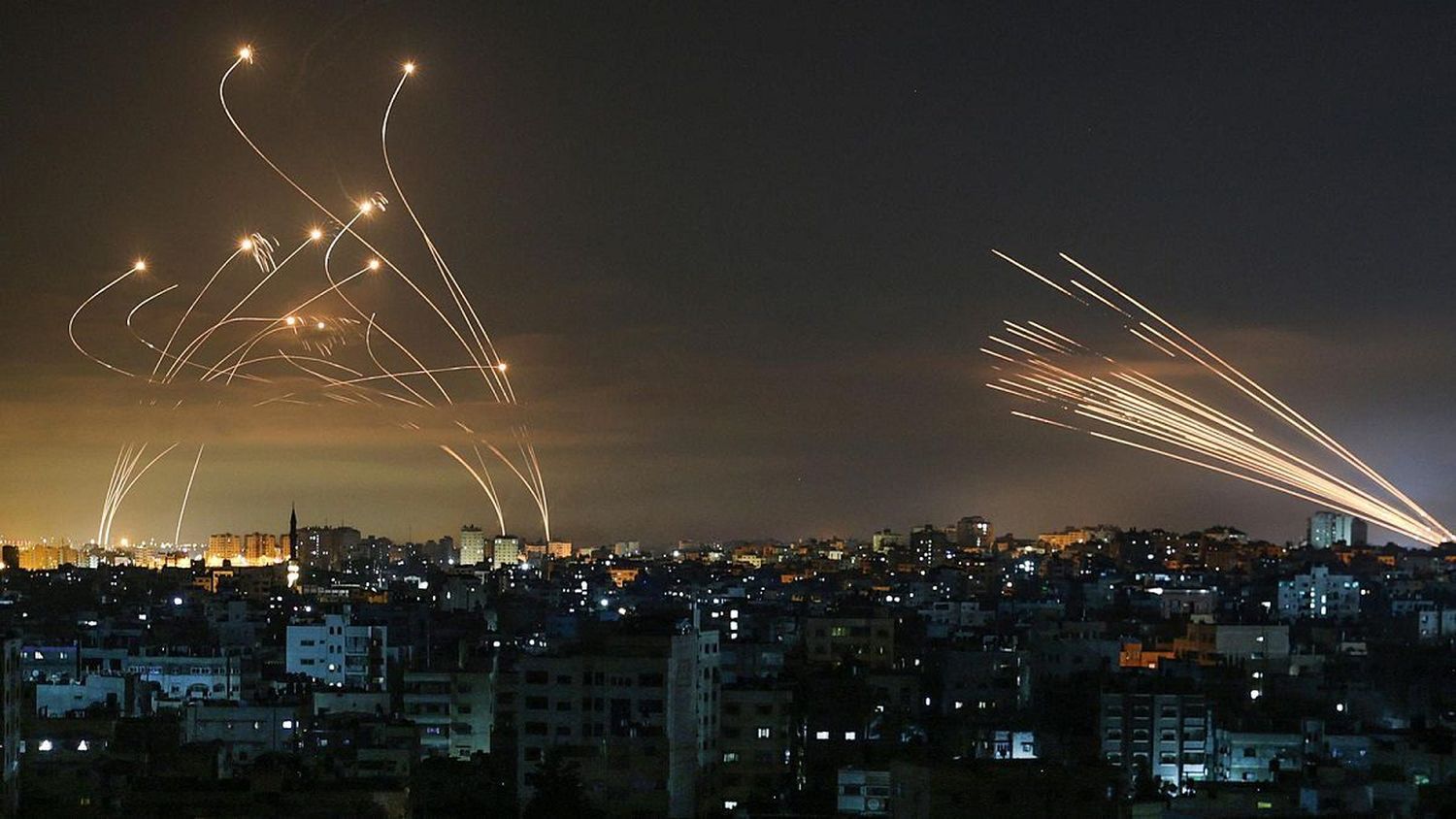 ISRAEL DECIDIDO a continuar su ofensiva en Gaza después del ataque iraní