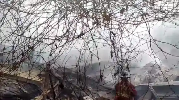 PÉRDIDA TOTAL DE INSUMOS MÉDICOS en depósito que se incendió en el IVSS de La Yaguara (+ Video)