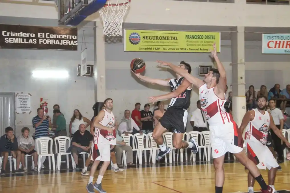 Se adelantaron Atenas, Sportivo Pilar y Platense