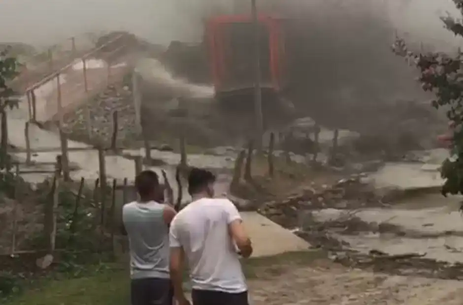 El Río Rincón creció de una manera importante