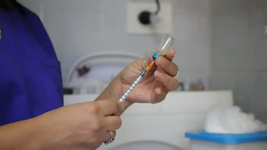 A una semana de iniciarse la campaña de vacunación, no llegaron las dosis   