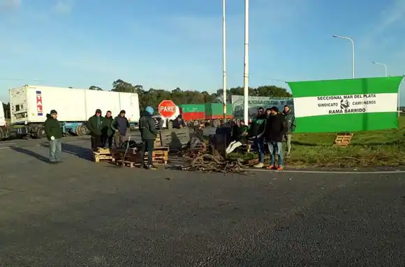 Durante el paro, Camioneros intensifica "controles" sobre las rutas