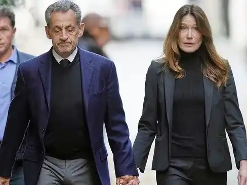 De presidente de Francia a prisionero: Sarkozy entra en la cárcel "con la frente en alto"