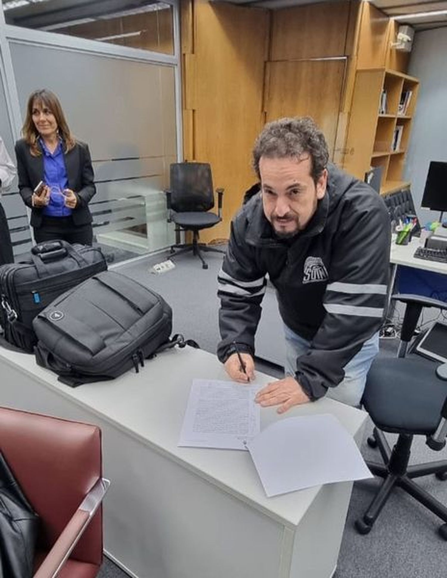 Neumáticos: El gremio y empresarios llegaron a un acuerdo y levantan el paro en las plantas de Fate, Bridgestone y Pirelli