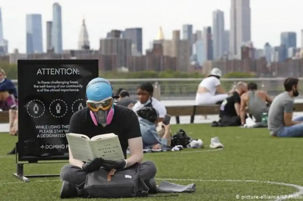 Estados Unidos inmunizó completamente contra el Covid a 100 millones de personas