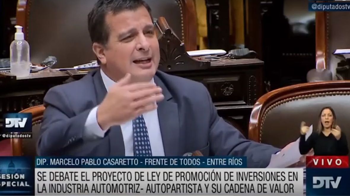 Marcelo Casaretto volvió a pegarles a los diputados de Juntos por el Cambio