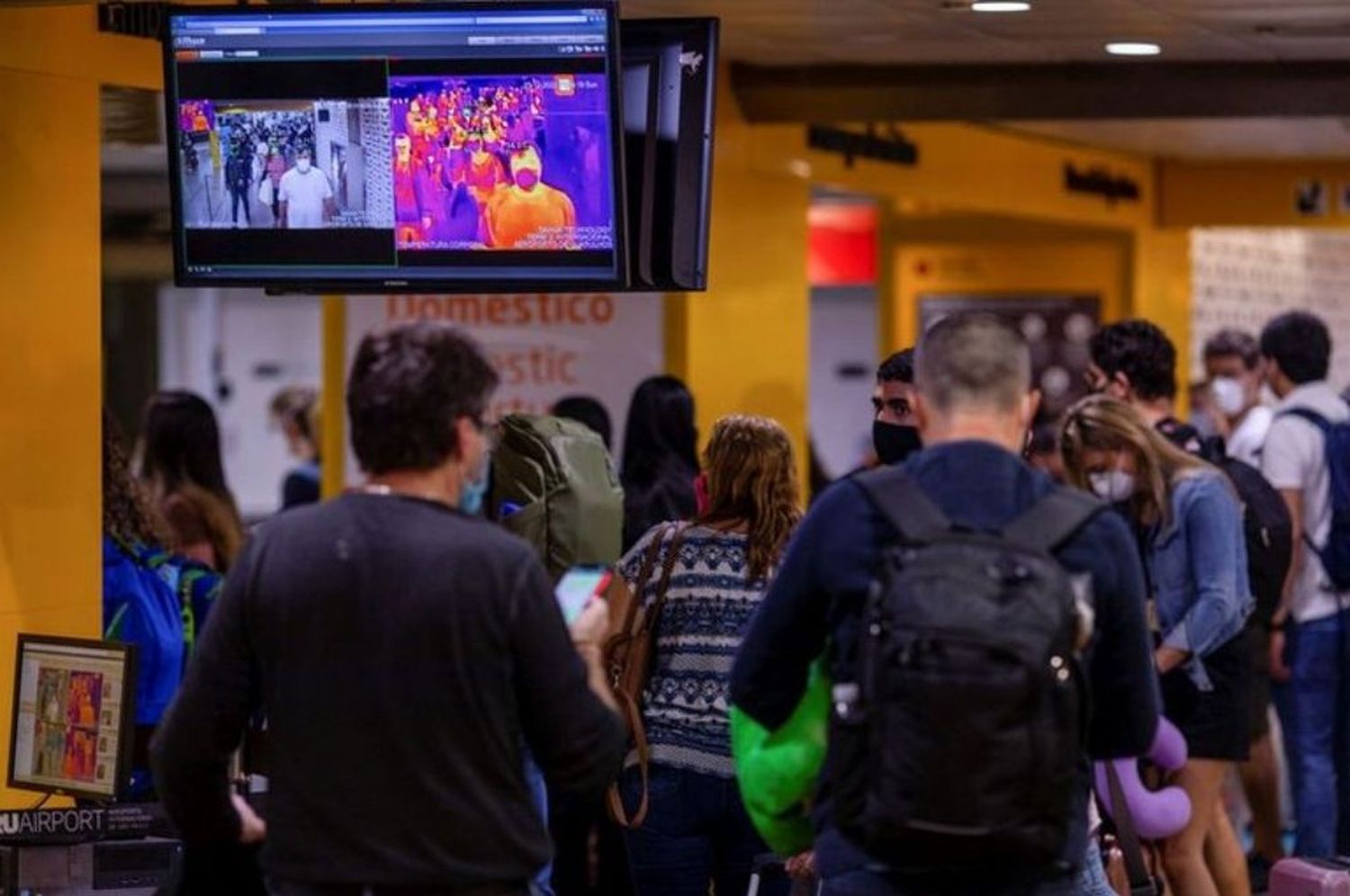 Brasil vetó la entrada a personas procedentes de Sudáfrica por la nueva cepa