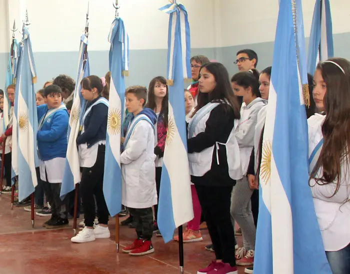 La Escuela Nº 4 celebró su 125º  aniversario junto a la comunidad
