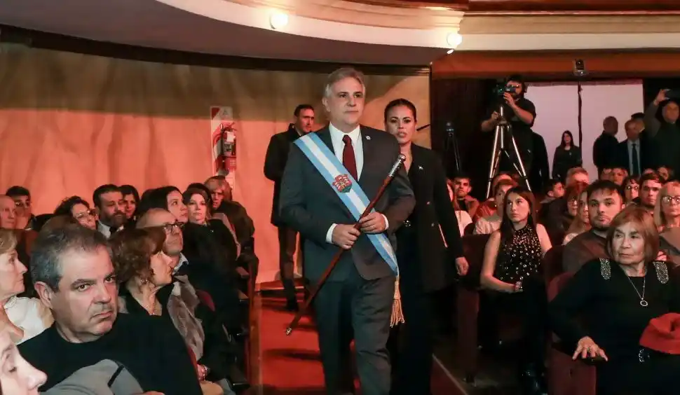 Llaryora reclamó a la Nación medidas para reactivar la economía: "Es muy difícil llegar a fin de mes"