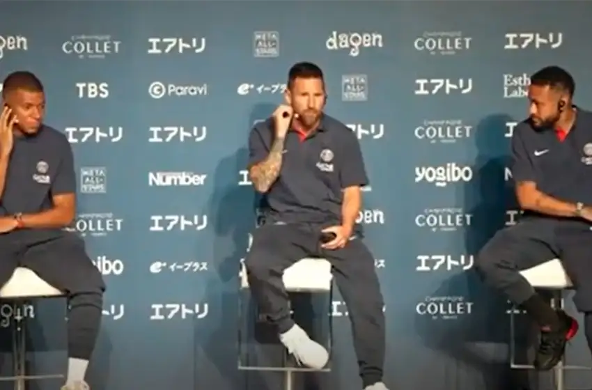 Messi le hizo de traductor a Neymar en Japón: el cómico momento de la presentación de los astros del PSG en Tokio
