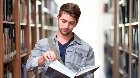 Carreras con alma: el 60% de los jóvenes eligen lo humano