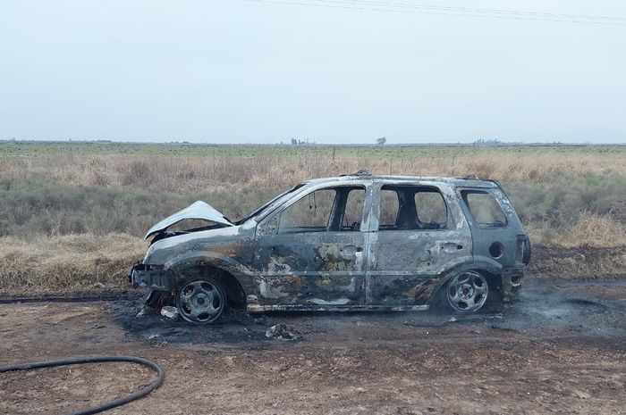 incendio auto bomberos san vicente - 1