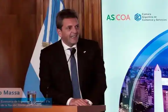 Massa:  “En 2024 auguramos un año muy distinto al actual”