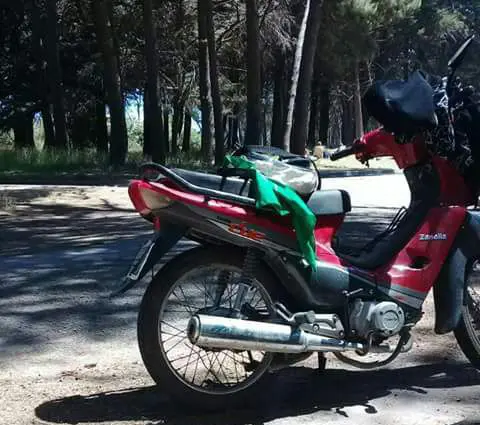 Moto robada en la playa