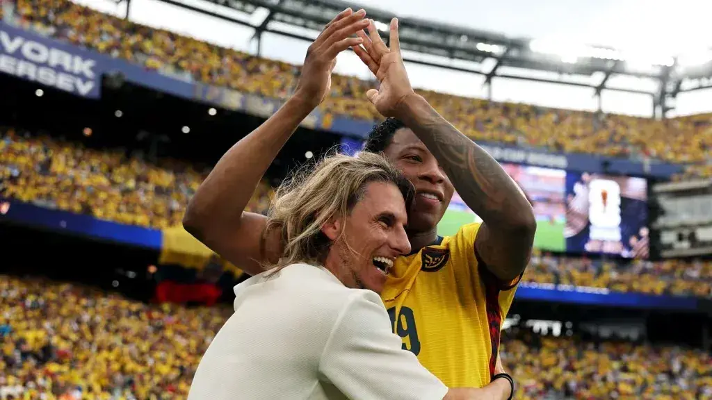 Beccacece apuesta a la rebeldía para que Ecuador desafíe a México en el Mundial