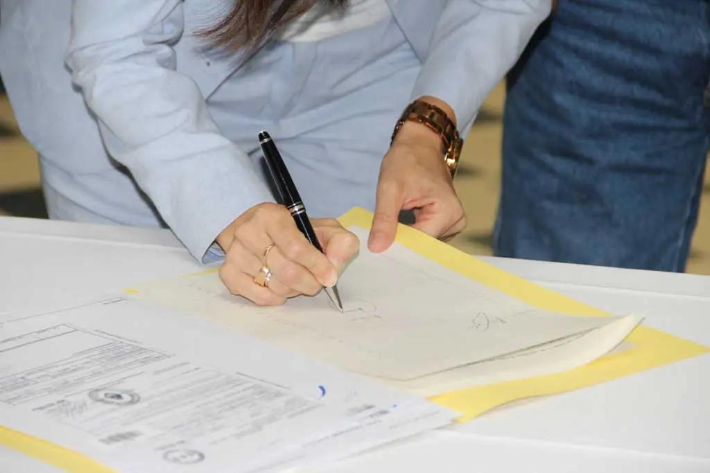 En un acto, se firmarán 141 escrituras de viviendas