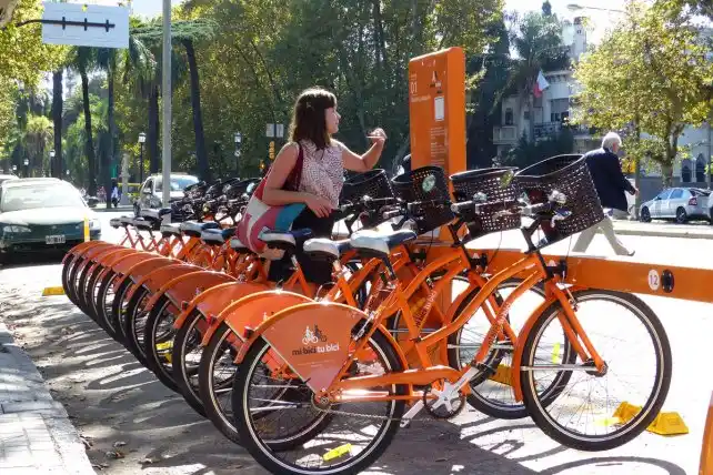 Rosario: Los ciclistas piden más estaciones
