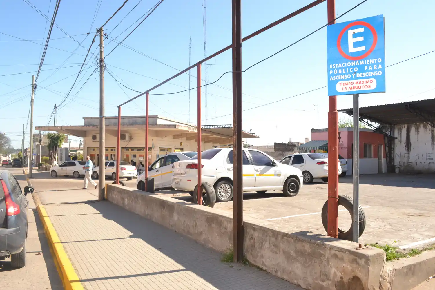 Reordenan para mayor comodidad de los usuarios el estacionamiento en la terminal