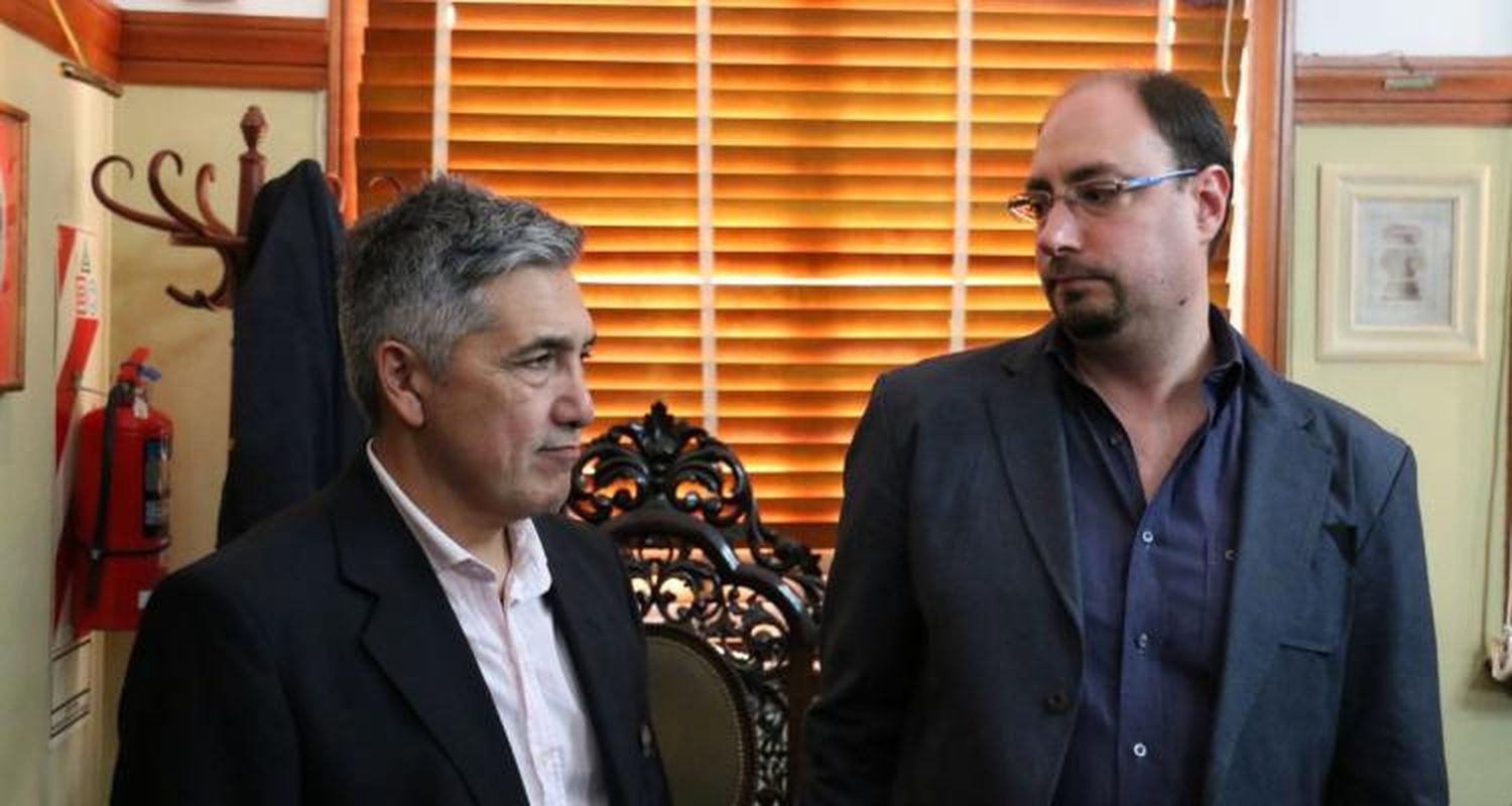 Después del “tirón de orejas” por la Clínica San Martín, Juan José Salgado recibió respaldo oficial como Director del Hospital