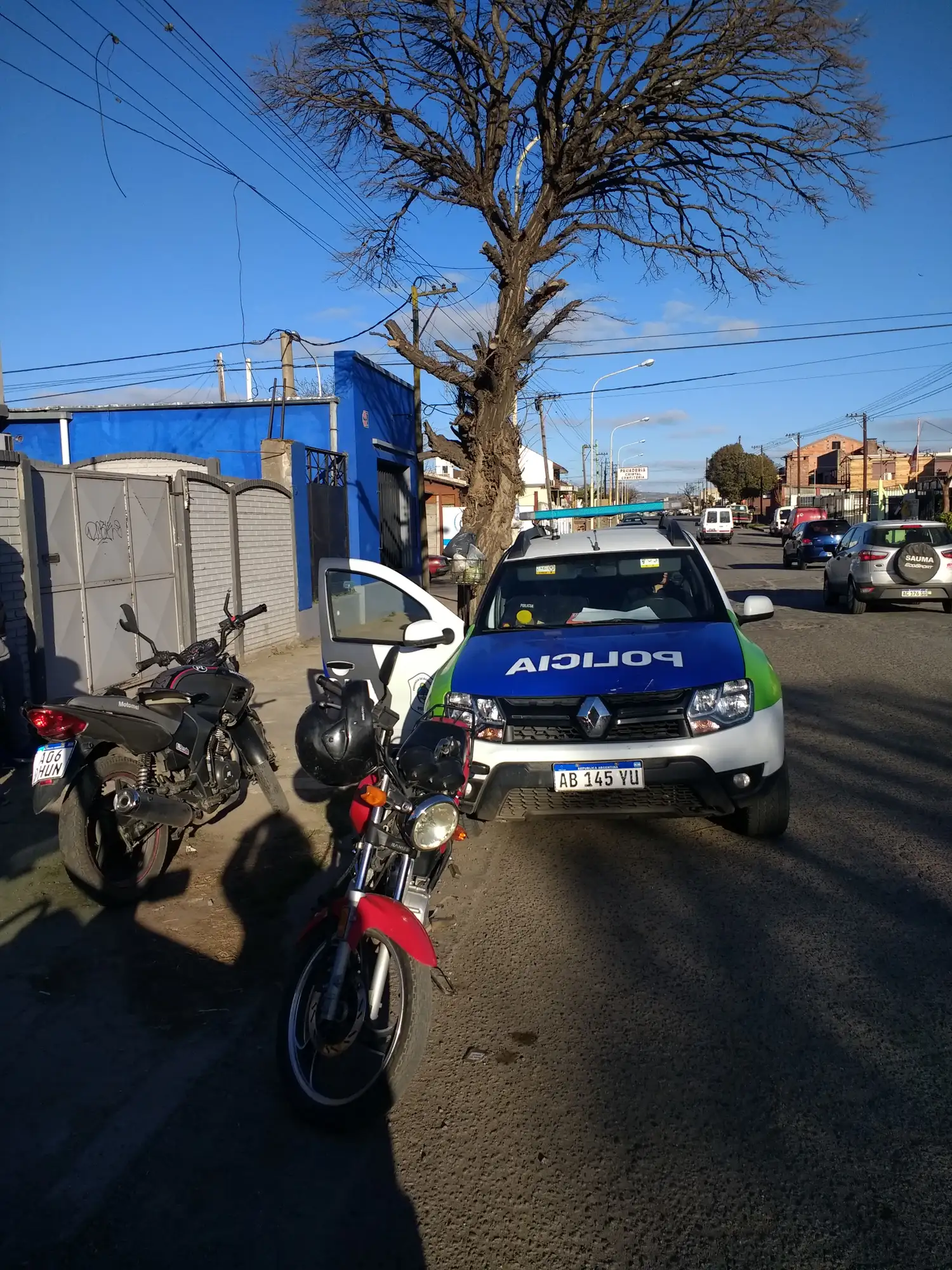 Una menor sufrió heridas al chocar dos motocicletas