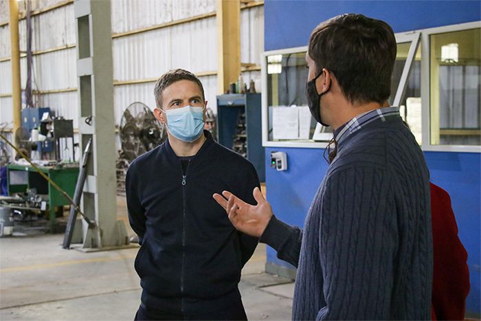 Augusto Costa visitó el Parque Industrial COMIRSA y se reunió con empresarios