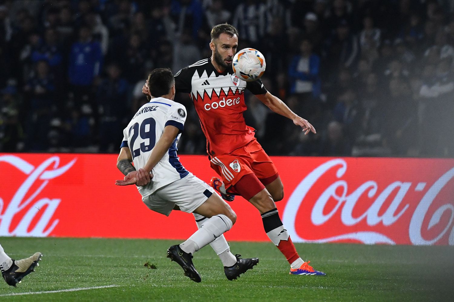 River y Talleres afrontan una revancha muy esperada