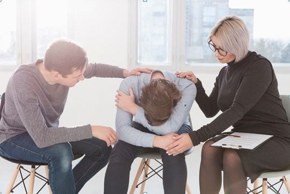 Cómo el apoyo emocional puede convertirse en una fuente fiable de ingresos estables