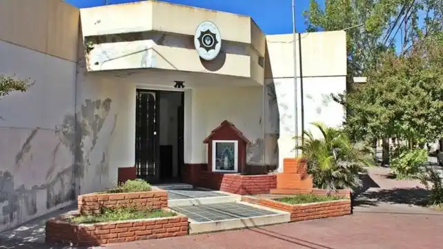 Dos policía, presos por “gatillo fácil”