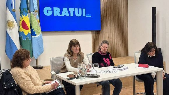 Asamblea anual de entidad de educación universitaria