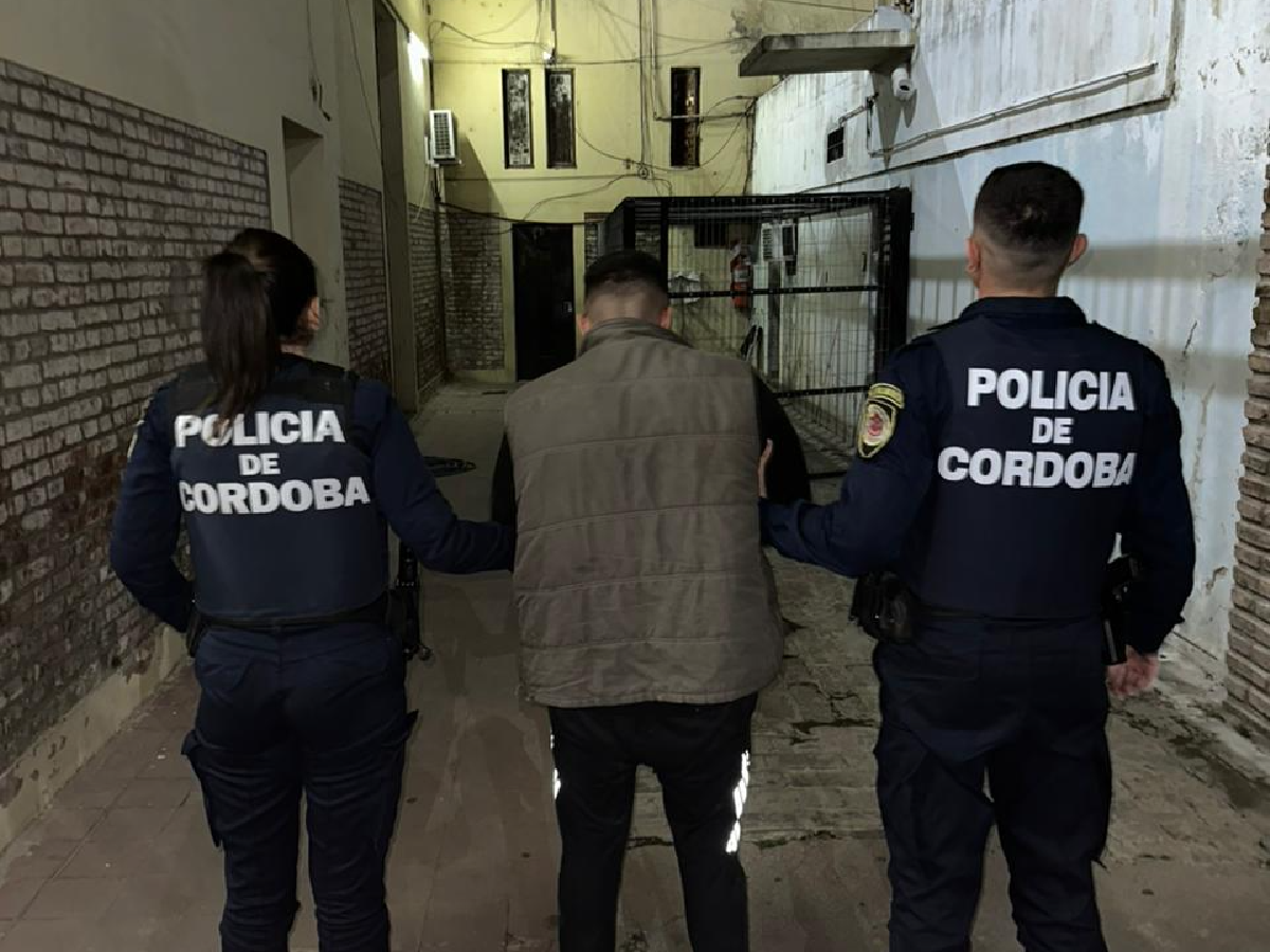 Barrio San Martín: detienen a un joven por robar una maceta